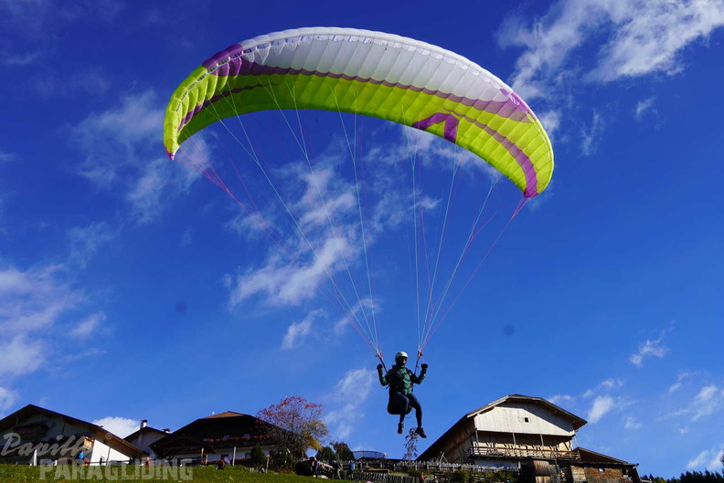 dh43.25-luesen-paragliding-348