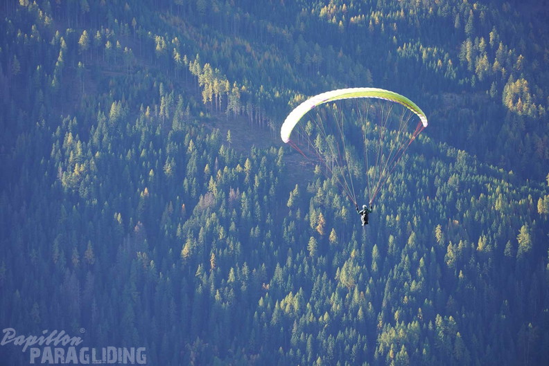 dh43.25-luesen-paragliding-350