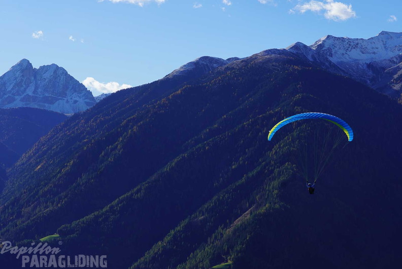 dh43.25-luesen-paragliding-359