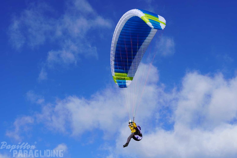 dh43.25-luesen-paragliding-365