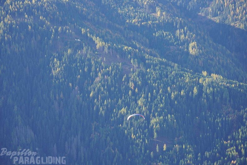 dh43.25-luesen-paragliding-390