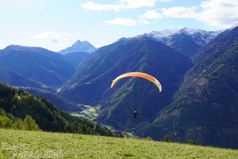 dh43.25-luesen-paragliding-414