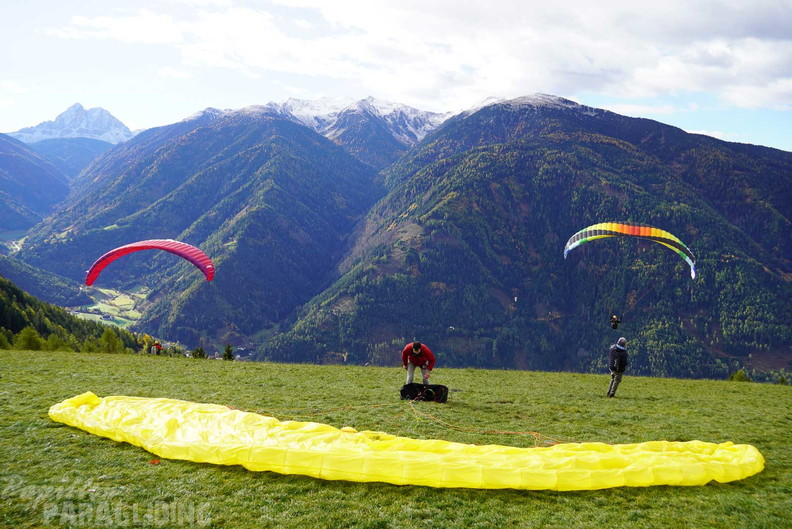 dh43.25-luesen-paragliding-415