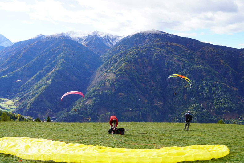 dh43.25-luesen-paragliding-416