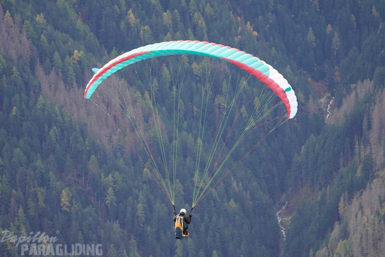 dh43.25-luesen-paragliding-432