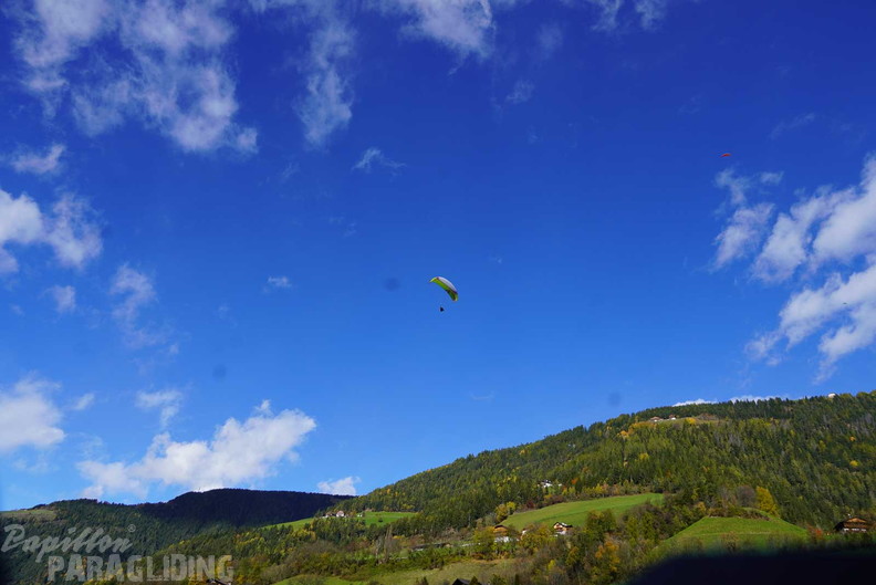dh43.25-luesen-paragliding-490