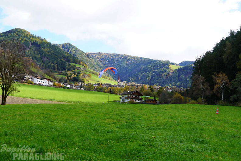 dh43.25-luesen-paragliding-491