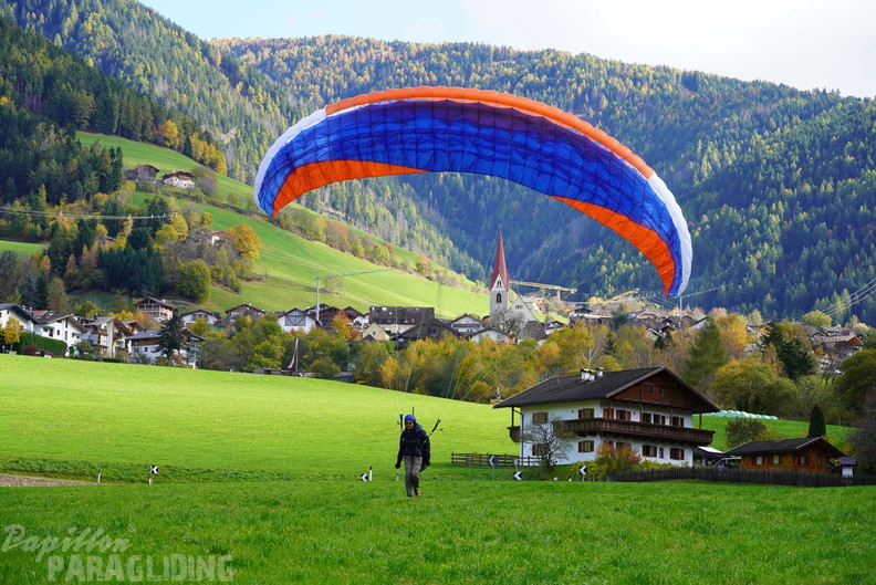 dh43.25-luesen-paragliding-494
