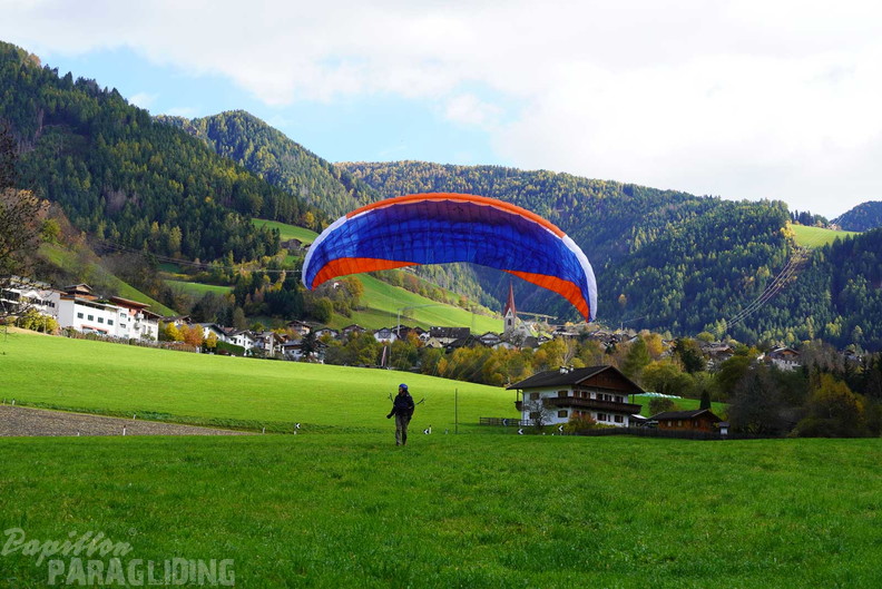dh43.25-luesen-paragliding-495