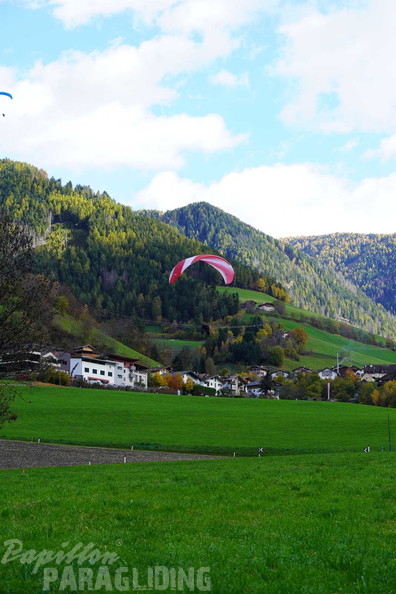 dh43.25-luesen-paragliding-529