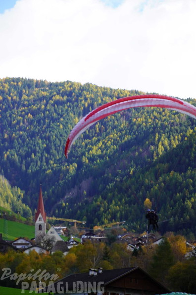 dh43.25-luesen-paragliding-532