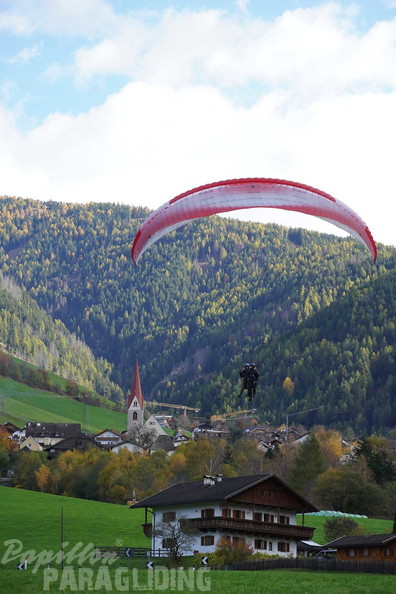 dh43.25-luesen-paragliding-533