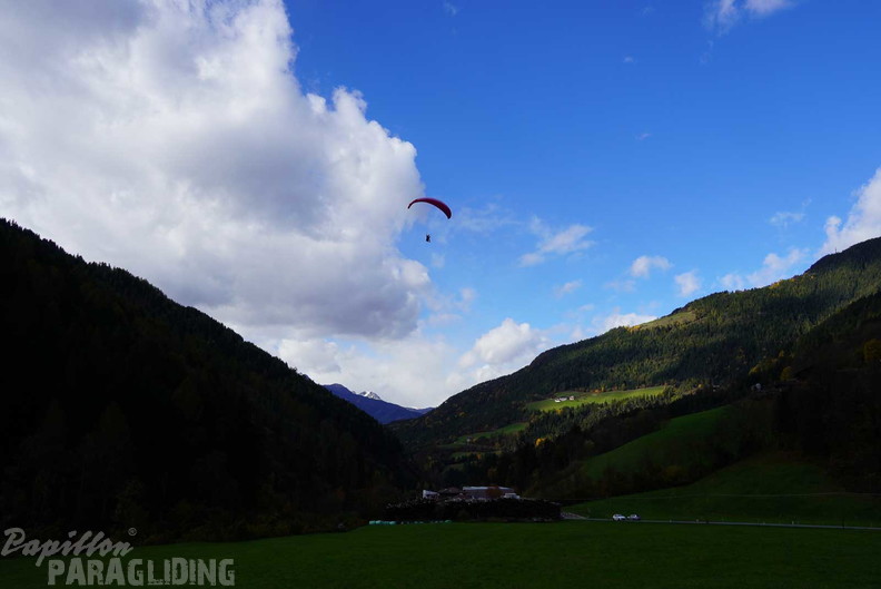 dh43.25-luesen-paragliding-547