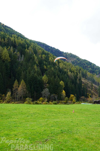 dh43.25-luesen-paragliding-560