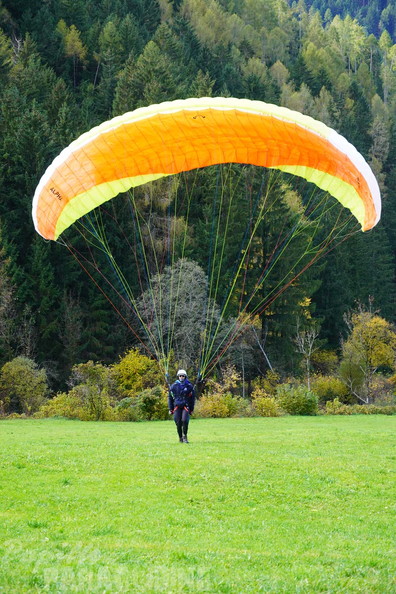 dh43.25-luesen-paragliding-570