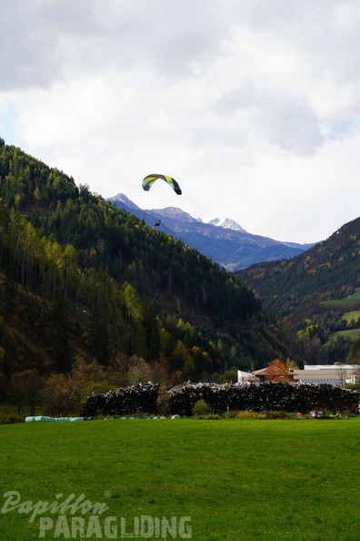 dh43.25-luesen-paragliding-572