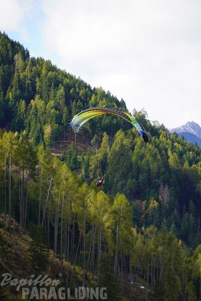 dh43.25-luesen-paragliding-573