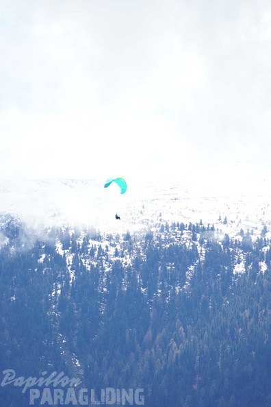 dh43.25-luesen-paragliding-110