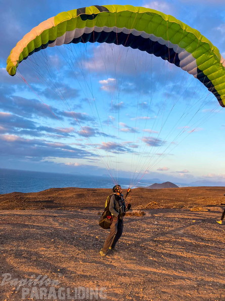 fla46.25-lanzarote-paragliding-papillon-110