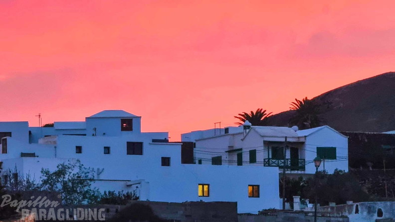 fla46.25-lanzarote-paragliding-papillon-127