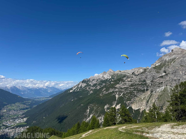 agsb27.25-get-up-stay-up-stubai-114