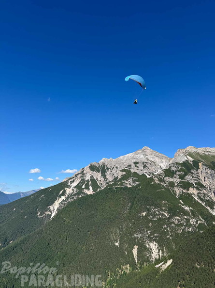 agsb27.25-get-up-stay-up-stubai-117
