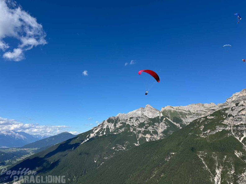 agsb27.25-get-up-stay-up-stubai-126