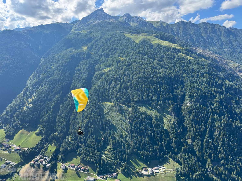 agsb27.25-get-up-stay-up-stubai-131