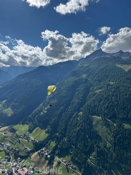 agsb27.25-get-up-stay-up-stubai-133
