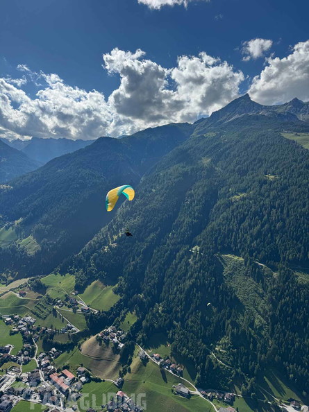 agsb27.25-get-up-stay-up-stubai-134