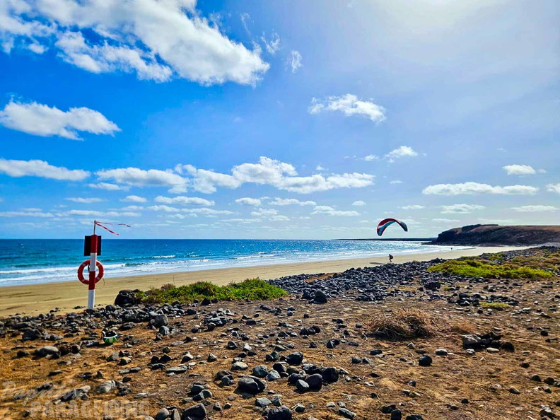 fla48.25-lanzarote-paragliding-111
