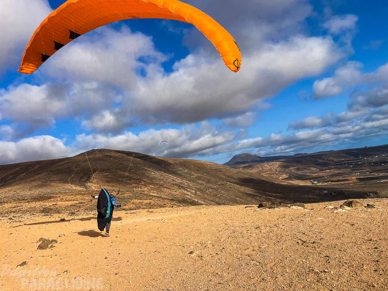 fla48.25-lanzarote-paragliding-102