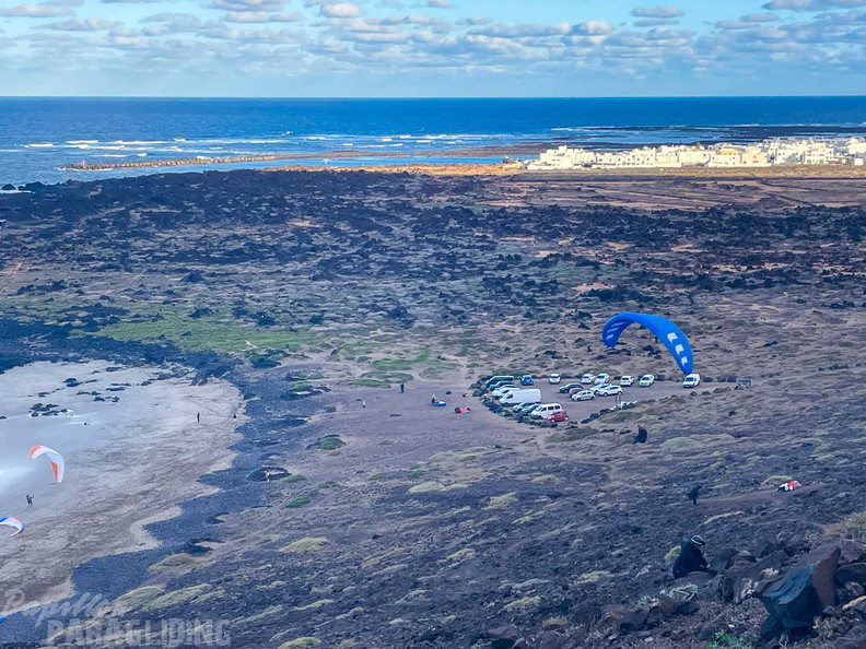 fla49.25-lanzarote-paragliding-118