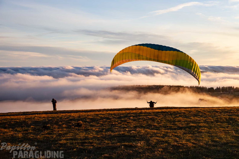 rk49.25-suedhang-sunset-paragliding-125