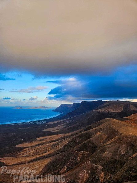 fla51.25-lanzarote-papillon-paragliding-122