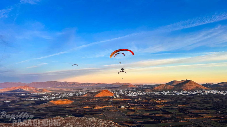 fla1.26-lanzarote-paragliding-115