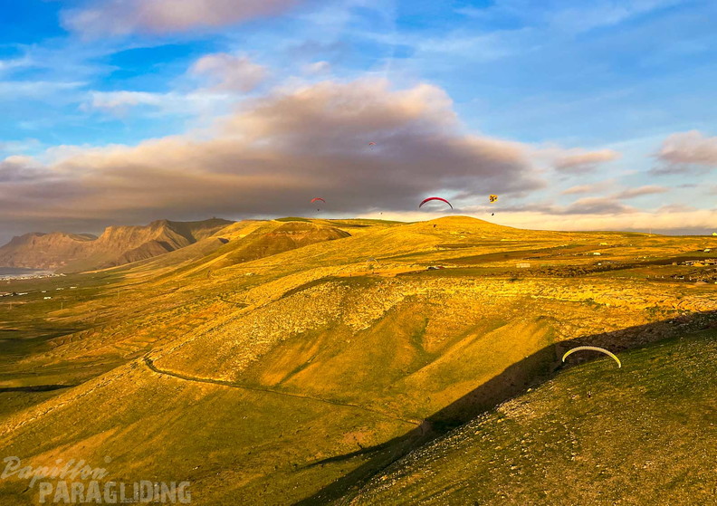 fla5.26-paragliding-lanzarote-111