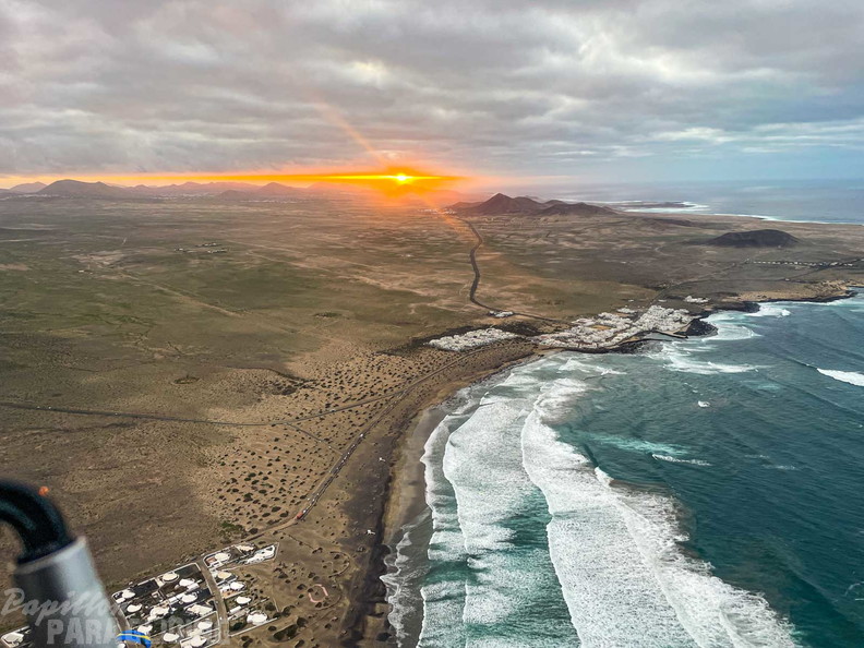 fla5.26-paragliding-lanzarote-117