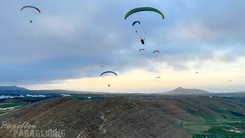 fla7.26-papillon-paragliding-106